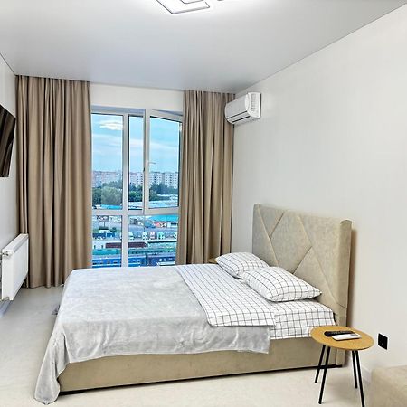 Dream Town Apartaments Біля Залізничного Вокзалу Lutsk Exterior photo