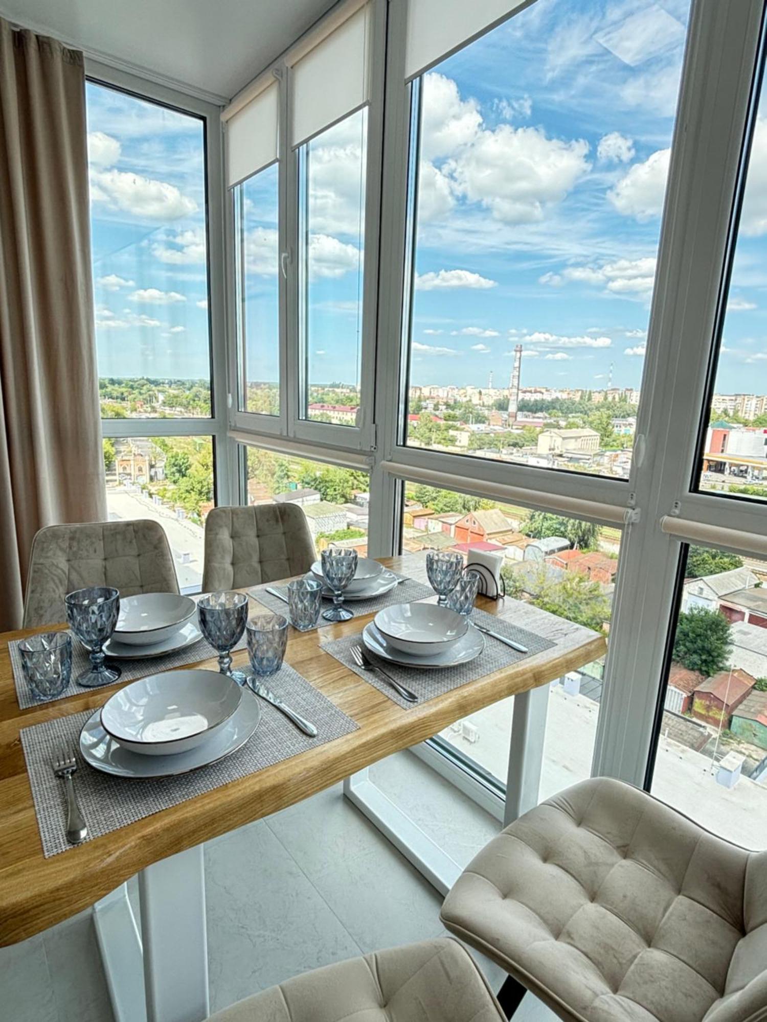 Dream Town Apartaments Біля Залізничного Вокзалу Lutsk Exterior photo